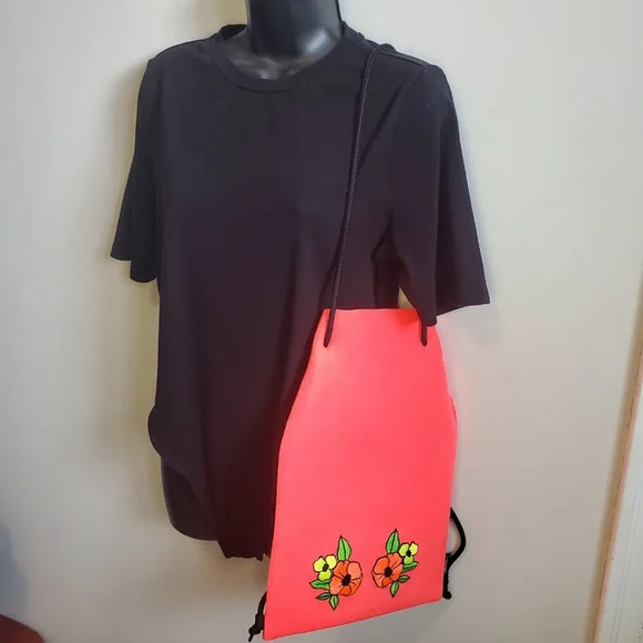 TRIANGL Floral Embroidered Neoprene Backpack Bag Rope Beach Summer Coral Neon - Picture 2 of 13